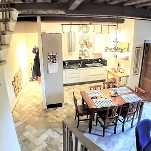 Appartamento The Aerie - Il Nido Dell Aquila - 8bd Recentely Renovated, Siena